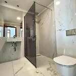 Frühstückspension Sea House 4*