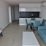 Sea House לינה וארוחת בוקר