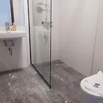 Sea House 4*