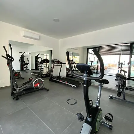 Sea House Bed & Breakfast 4*
