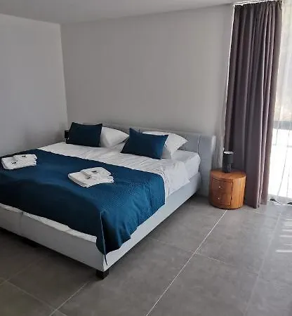 Sea House Nocleg ze śniadaniem