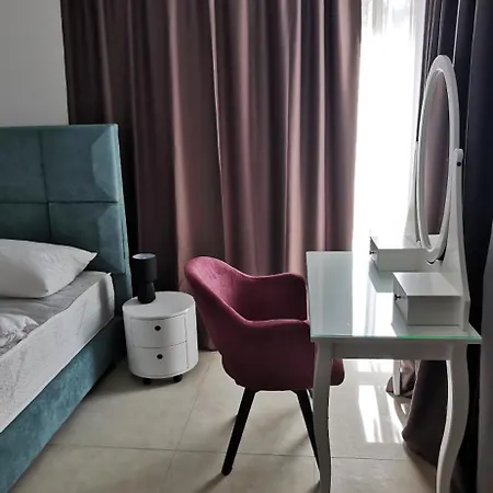 Sea House Nocleg ze śniadaniem 4*