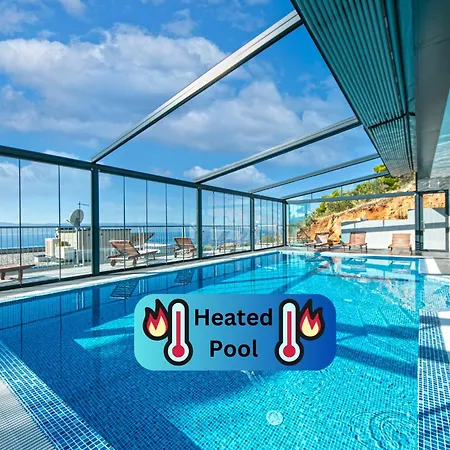 Sea House 4*
