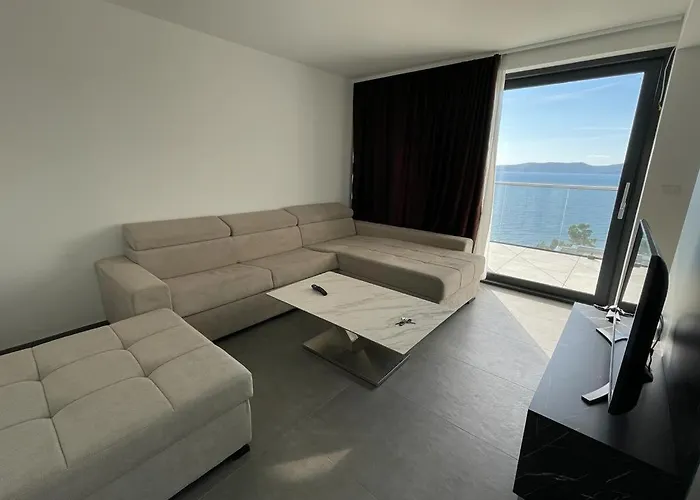 Sea House 4* Brela