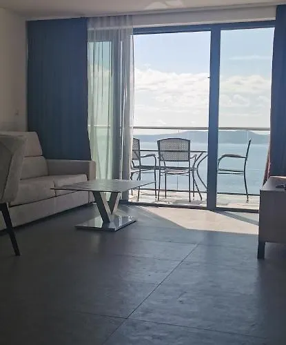 Sea House Brela