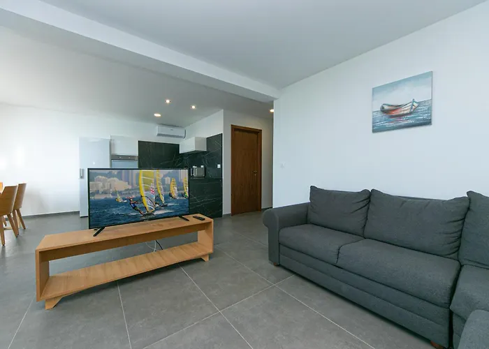 Sea House Bed and breakfast 4*